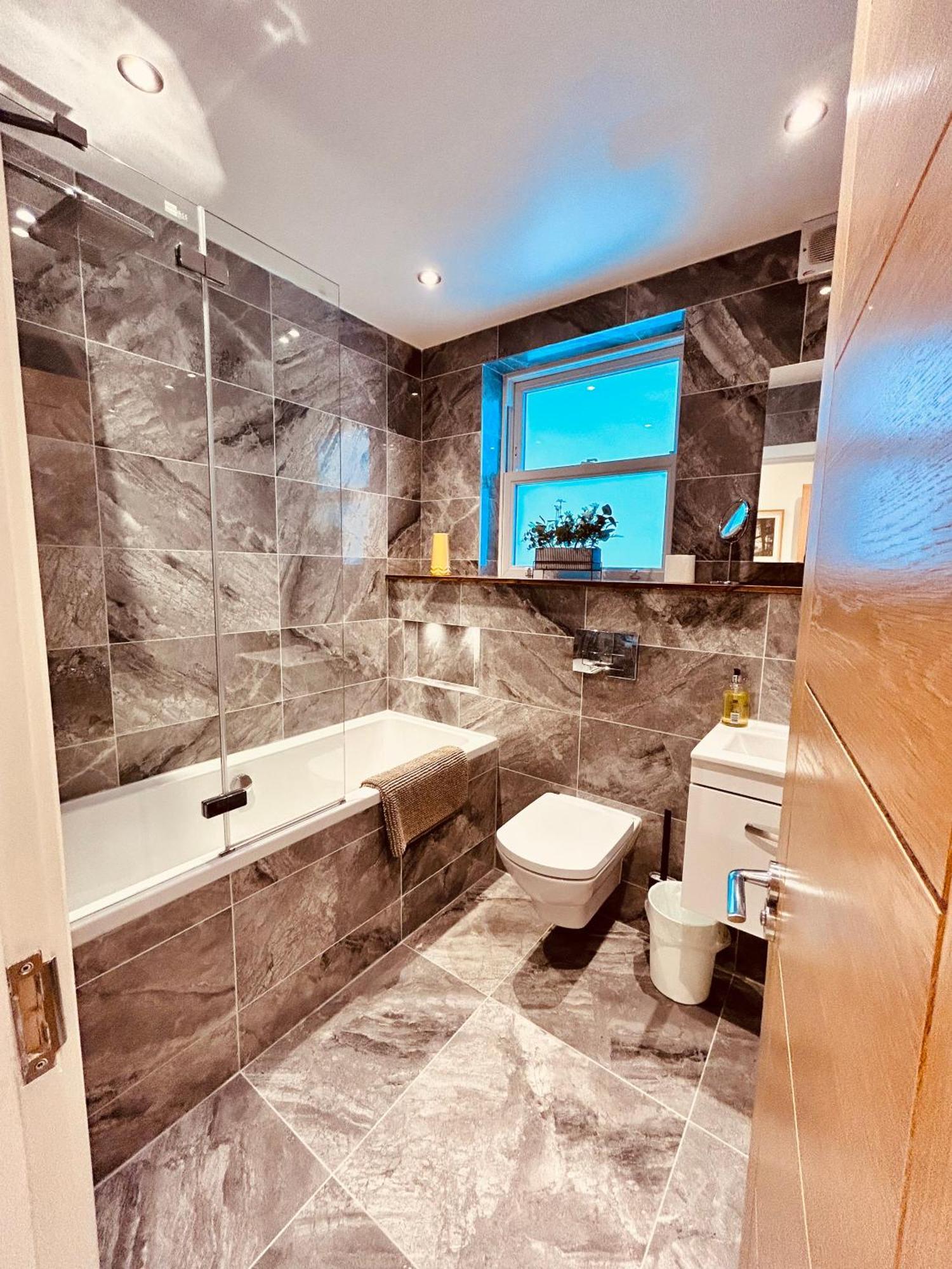 Stunning Spacious B.Apt. Slps.4 Londyn Zewnętrze zdjęcie