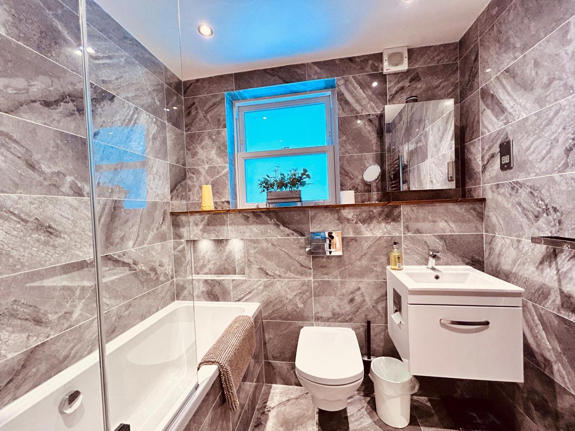 Stunning Spacious B.Apt. Slps.4 Londyn Zewnętrze zdjęcie